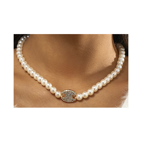 Kiki & Chloe Pearl Necklace